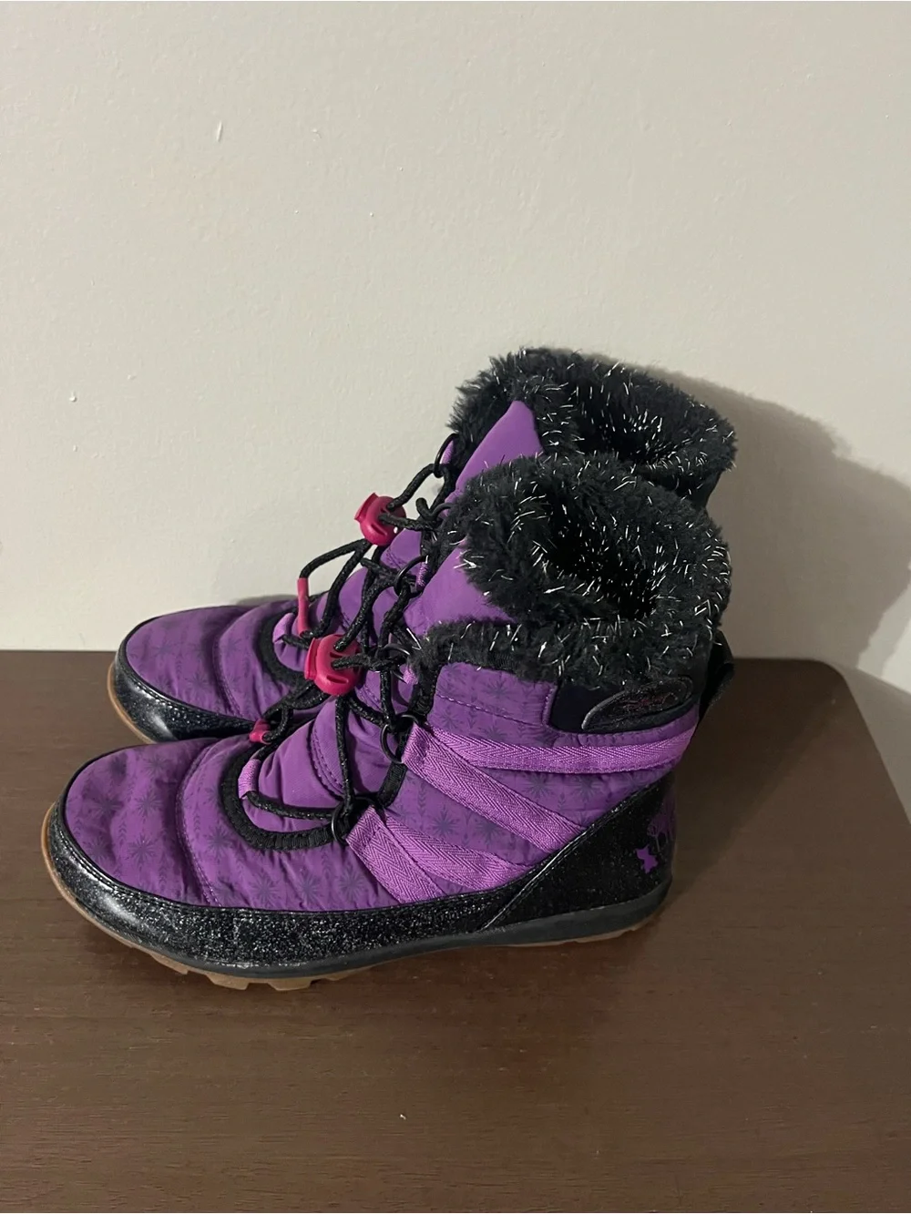 EUC Sorel x Disney Frozen Waterproof Boots Size 5